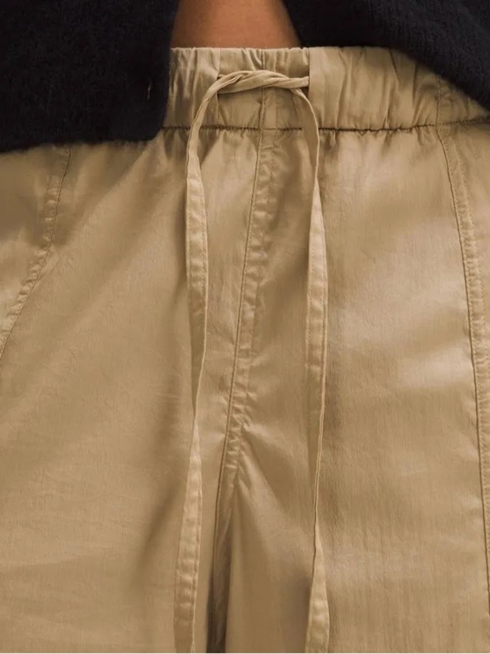 lululemon athletica Wide-Leg Cargo Pants in Khaki - Picture 3 of 6